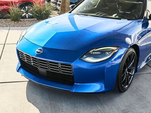 Used 2024 Nissan Z Performance w/ Floor Mat Package image 5