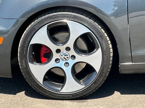 Used 2013 Volkswagen GTI Wolfsburg Edition FWD image 28