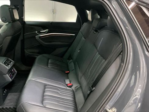 Certified 2024 Audi Q8 e-tron Prestige w/ Prestige Package image 29