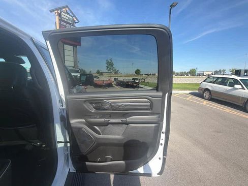 Used 2025 RAM 1500 Limited AWD/4WD image 23