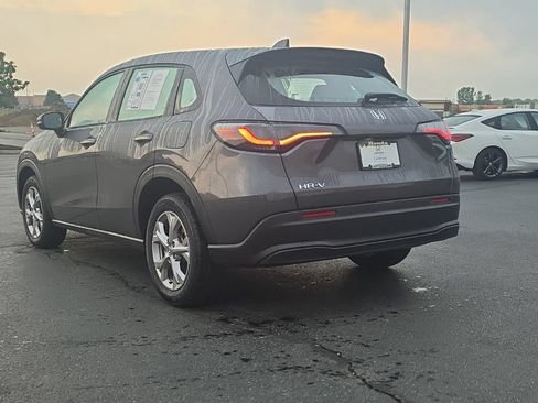 Certified 2024 Honda HR-V LX image 5