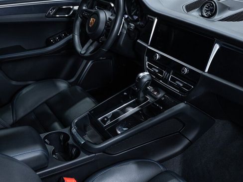 Used 2022 Porsche Macan GTS AWD/4WD image 60
