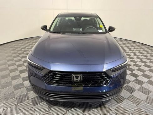 Used 2025 Honda Accord SE image 9