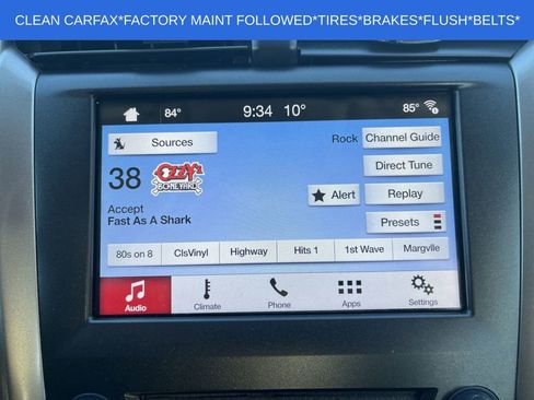 Used 2017 Ford Fusion SE w/ Fusion SE Technology Package image 23