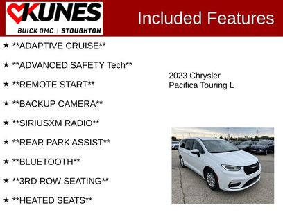 Used 2023 Chrysler Pacifica Touring-L