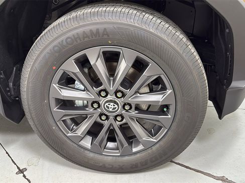 New 2026 Toyota Land Cruiser Base image 21