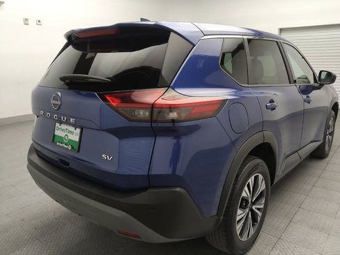 Used 2023 Nissan Rogue SV FWD image 9