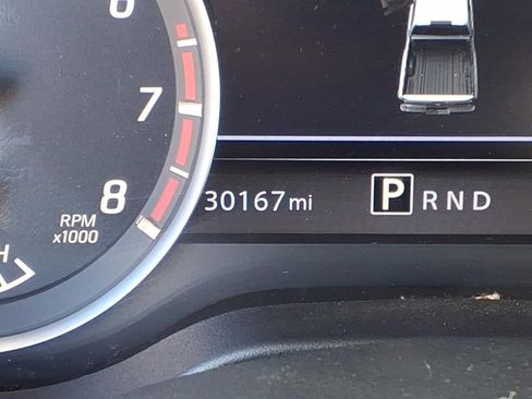 Used 2021 Nissan Titan S w/ S Utility Package image 20