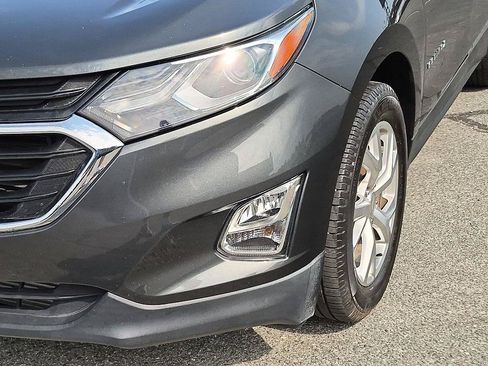 Used 2020 Chevrolet Equinox LT FWD image 9