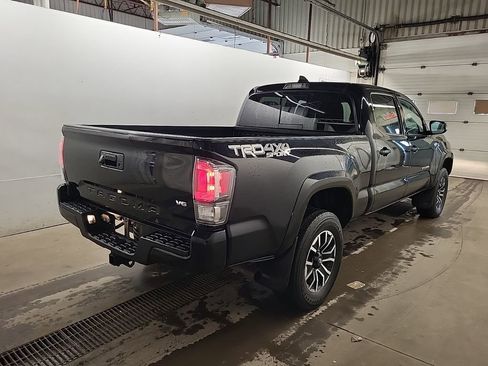 Used 2021 Toyota Tacoma TRD Sport AWD/4WD image 6