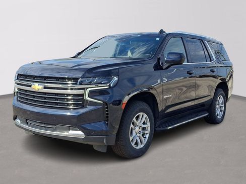 Used 2023 Chevrolet Tahoe LT AWD/4WD image 3