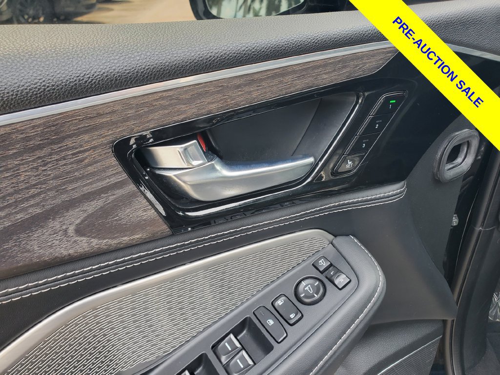 Used 2023 Acura MDX w/ Advance Package AWD/4WD image 23