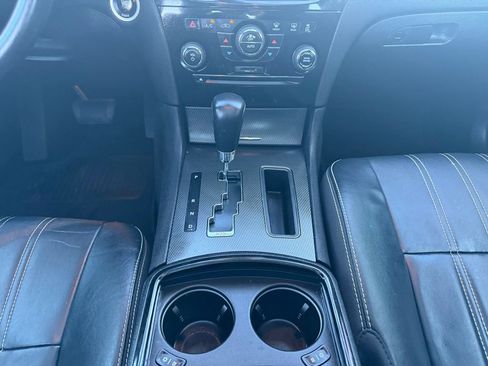 Used 2014 Chrysler 300 S w/ Luxury Group image 41