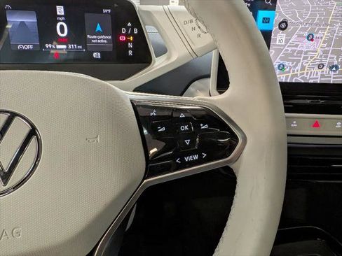 Used 2023 Volkswagen ID.4 Pro S image 14