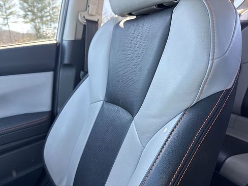 Used 2021 Subaru Crosstrek 2.5i Limited w/ Moonroof Package 2 AWD/4WD image 39