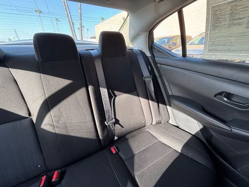 Used 2025 Nissan Sentra SV FWD image 36