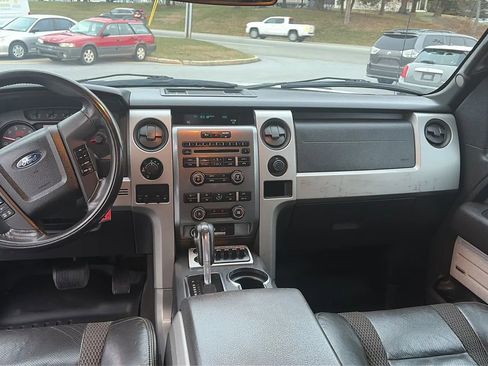 Used 2011 Ford F150 Raptor w/ Raptor Luxury Pkg image 44