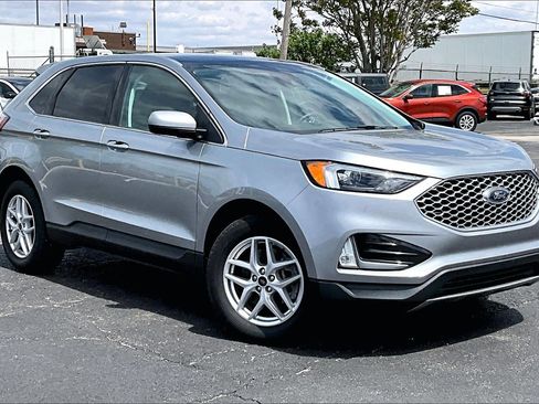 Used 2024 Ford Edge SEL w/ Convenience Package AWD/4WD image 38