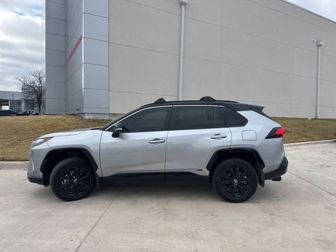 Used 2025 Toyota RAV4 XSE image 5