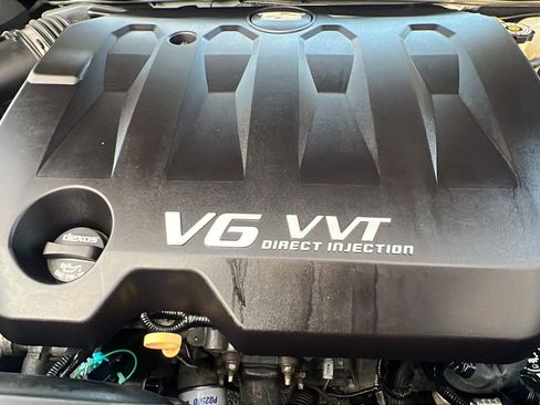 Used 2016 Cadillac XTS Luxury image 32