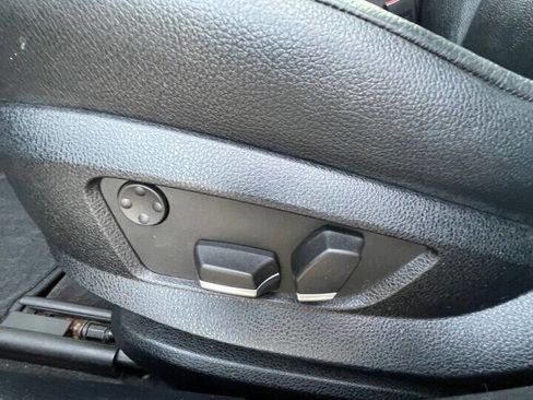 Used 2013 BMW 535i xDrive Sedan image 23