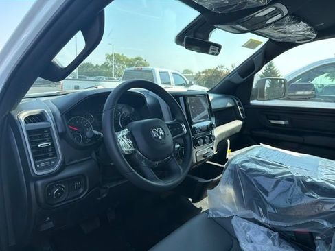 New 2026 RAM 1500 Tradesman AWD/4WD image 7