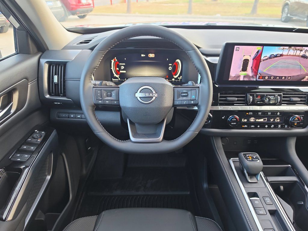 New 2026 Nissan Pathfinder SL FWD image 12