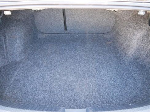 Certified 2024 Volkswagen Jetta SE image 18