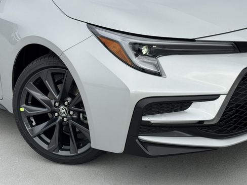 New 2026 Toyota Corolla SE FWD image 10
