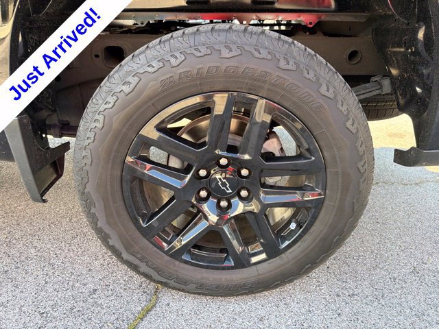 Used 2024 Chevrolet Silverado 1500 RST AWD/4WD image 16