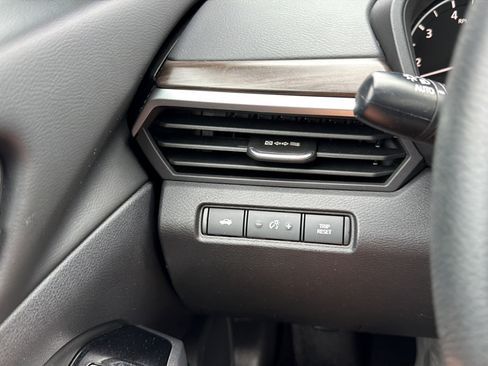 Used 2023 Nissan Altima 2.5 SV FWD image 19