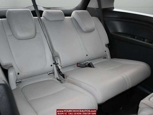 Used 2019 Honda Odyssey EX-L image 18