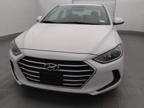 Used 2017 Hyundai Elantra SE FWD image 15