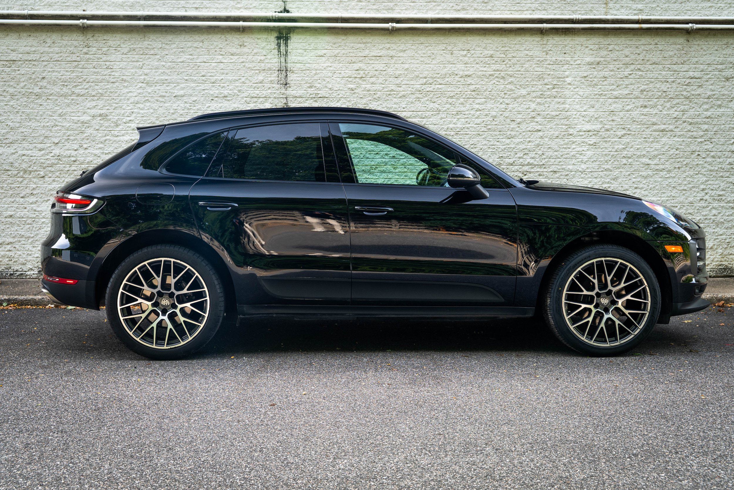 Used 2020 Porsche Macan AWD/4WD image 8