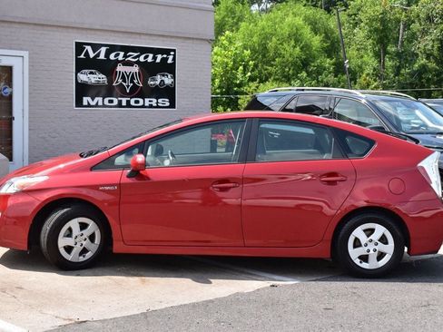 Used 2011 Toyota Prius Four w/ Navigation Pkg FWD image 3