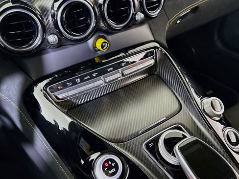 Used 2019 Mercedes-Benz AMG GT R image 22