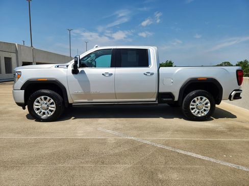 Used 2023 GMC Sierra 2500 Denali w/ Denali Ultimate Package AWD/4WD image 5