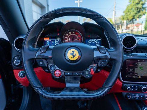 Certified 2022 Ferrari Portofino M image 36