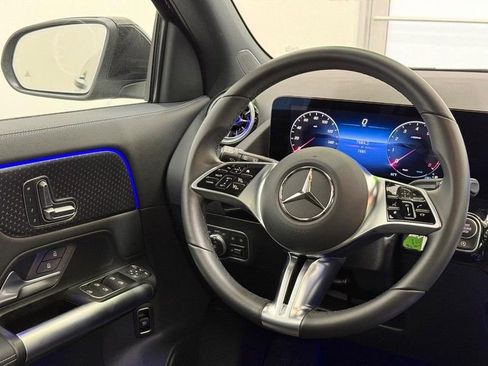 New 2025 Mercedes-Benz GLA 250 GLA 250 image 7