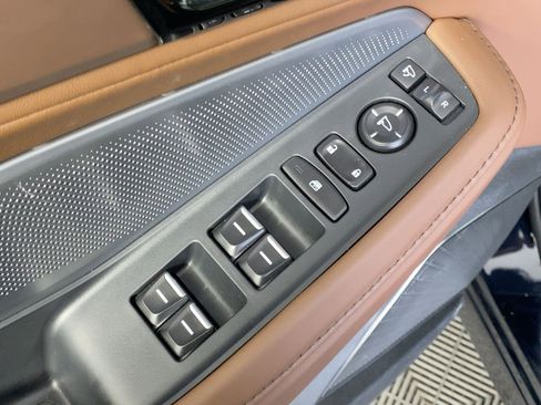 Used 2026 Acura MDX FWD w/ Technology Package image 10