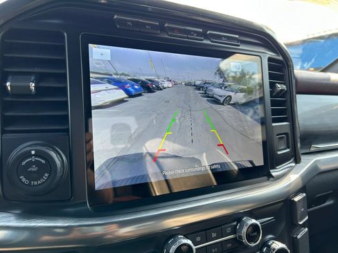 Used 2021 Ford F150 Lariat w/ Equipment Group 502A High AWD/4WD image 17