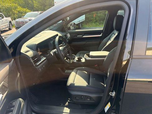 New 2026 GMC Terrain Elevation w/ Elevation Premium Package AWD/4WD image 11