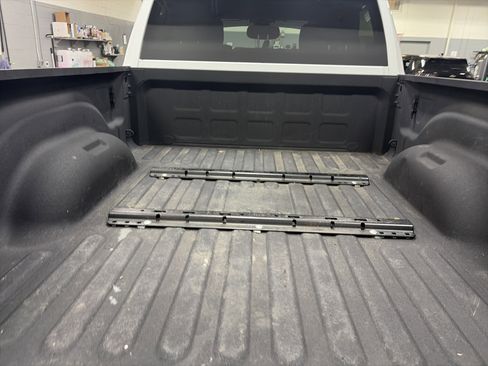 Used 2024 RAM 2500 Big Horn w/ Night Edition AWD/4WD image 28