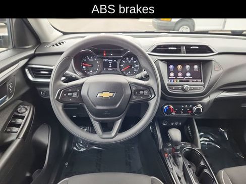 Used 2021 Chevrolet TrailBlazer LT image 23