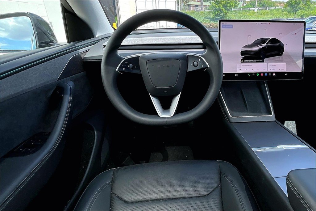 Used 2026 Tesla Model Y Long Range AWD/4WD image 5