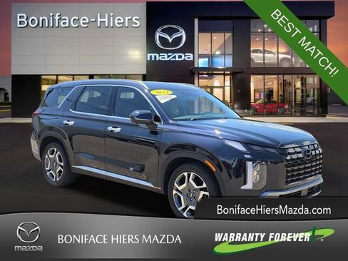 Used 2024 Hyundai Palisade Limited FWD image 1