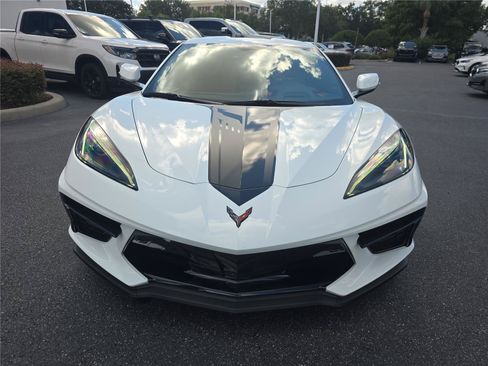 Used 2023 Chevrolet Corvette Stingray Preferred Cpe w/ Z51 Performance Package RWD image 2