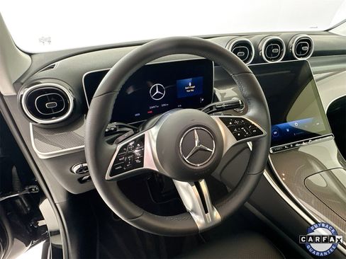 Used 2025 Mercedes-Benz GLC 350e GLC 350e image 12