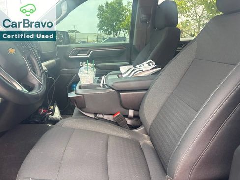 Certified 2025 Chevrolet Silverado 1500 LT AWD/4WD image 9
