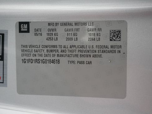 Used 2016 Chevrolet Camaro LT RWD image 35